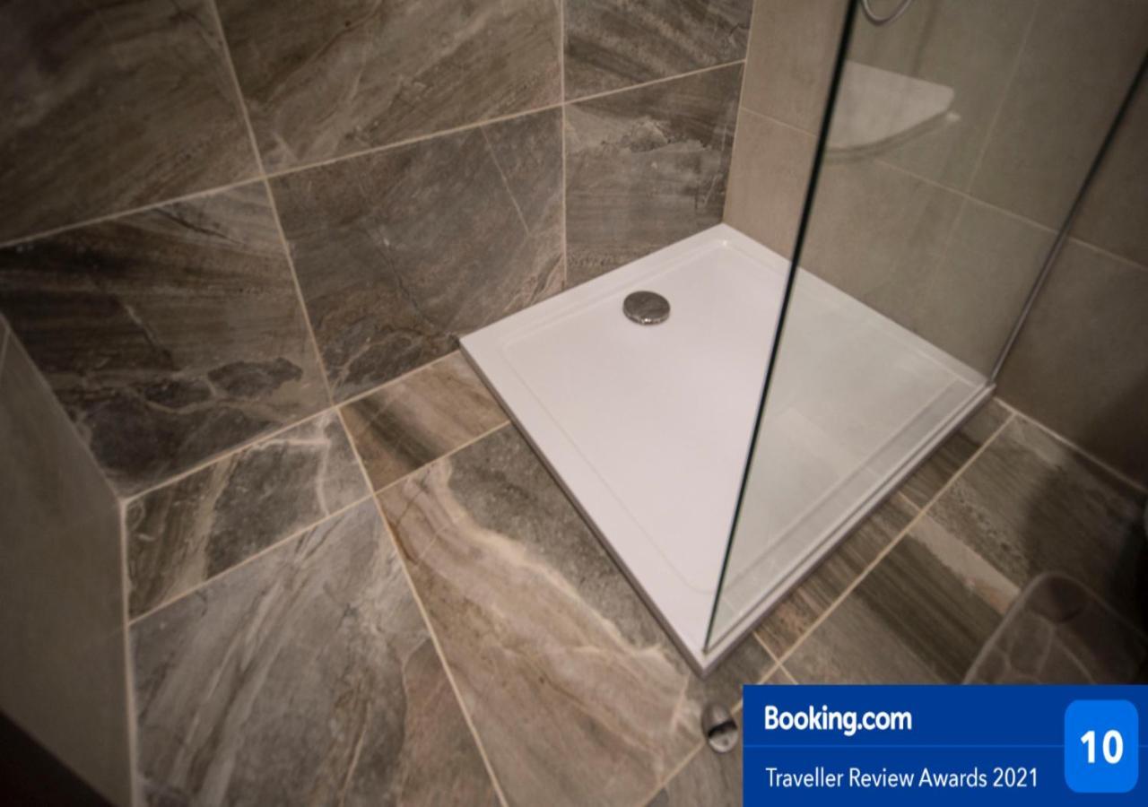 Msiebah Court San Gwann Modern Apt Near Sliema And St Julians Εξωτερικό φωτογραφία