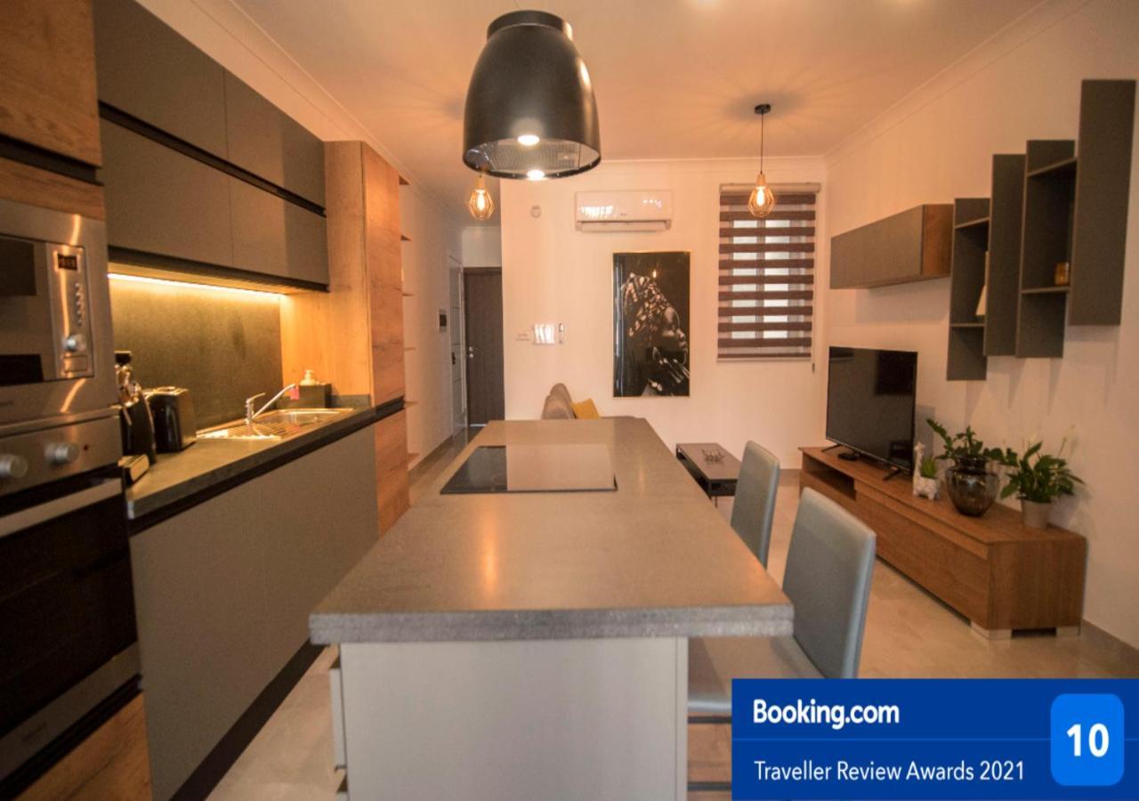Msiebah Court San Gwann Modern Apt Near Sliema And St Julians Εξωτερικό φωτογραφία