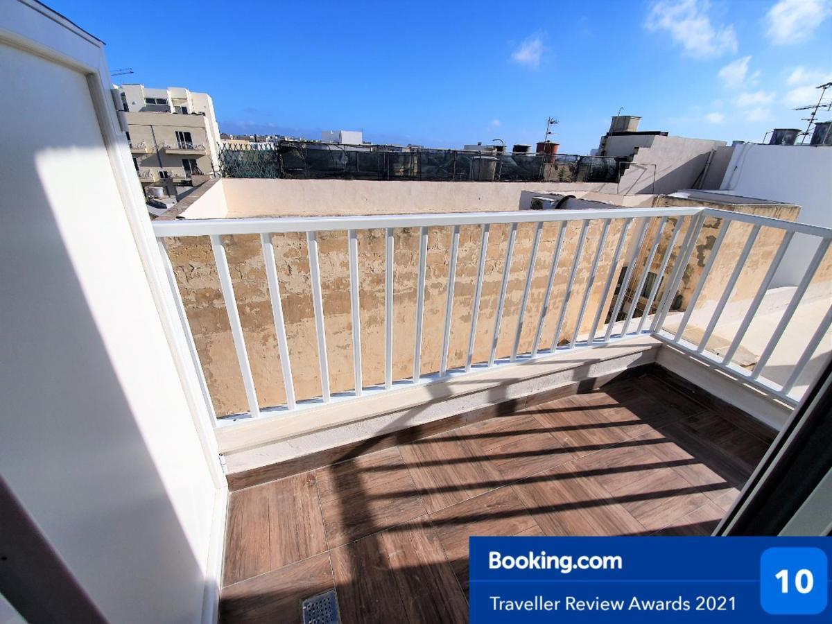 Msiebah Court San Gwann Modern Apt Near Sliema And St Julians Εξωτερικό φωτογραφία