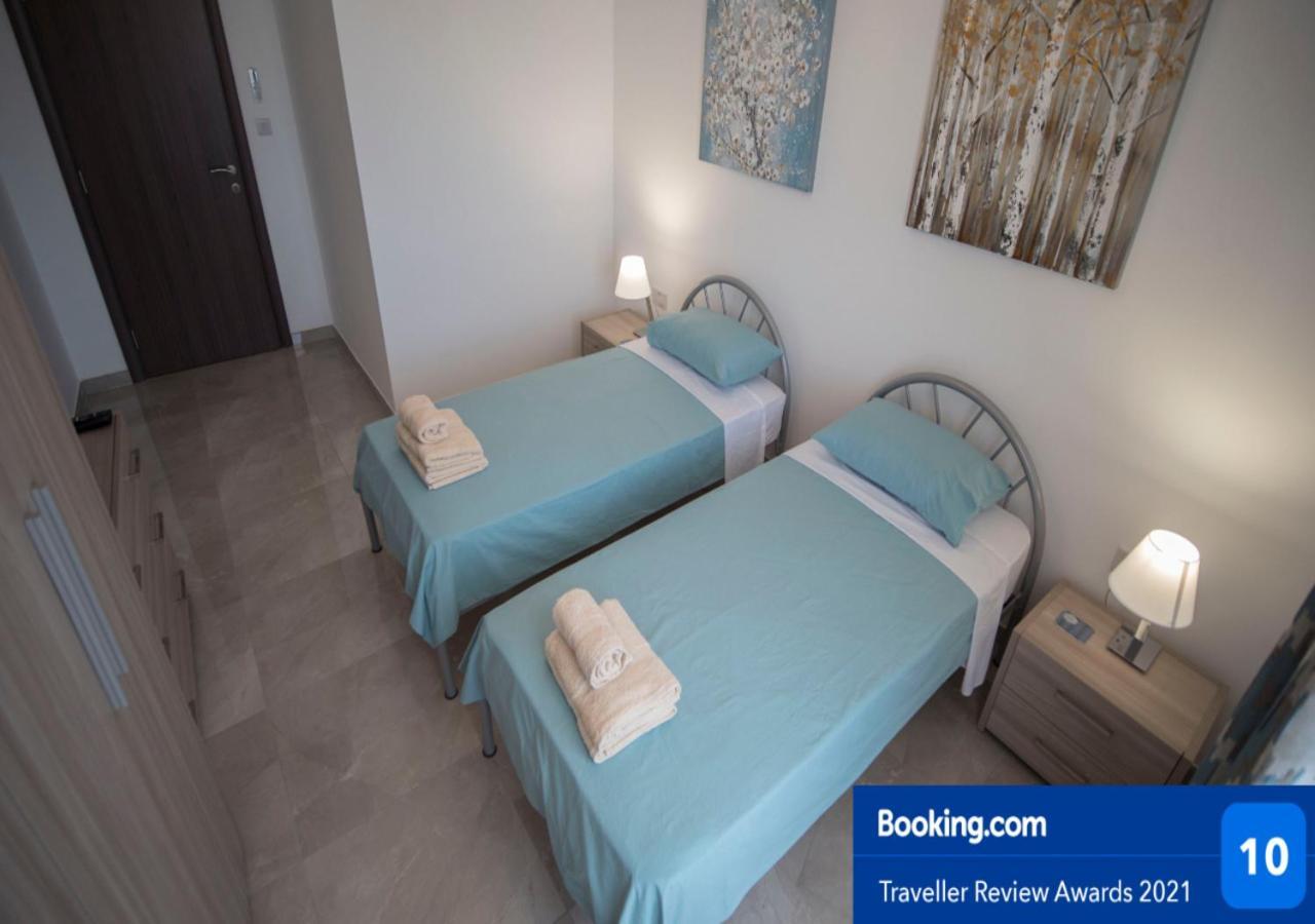 Msiebah Court San Gwann Modern Apt Near Sliema And St Julians Εξωτερικό φωτογραφία